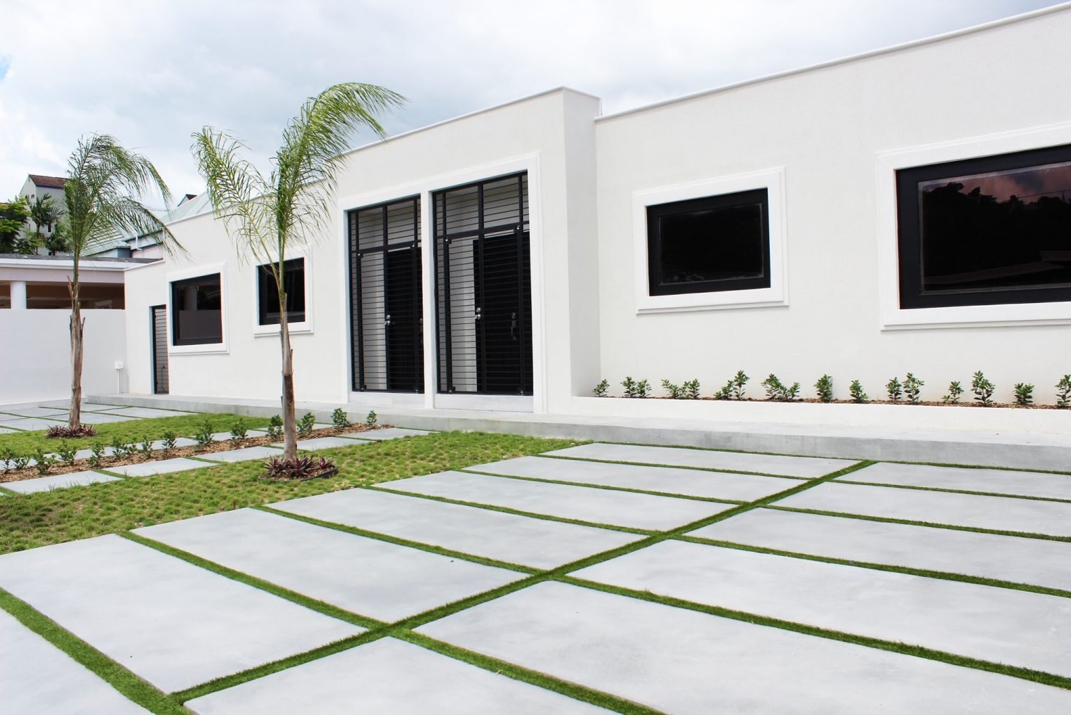 40 Vanda Duplex